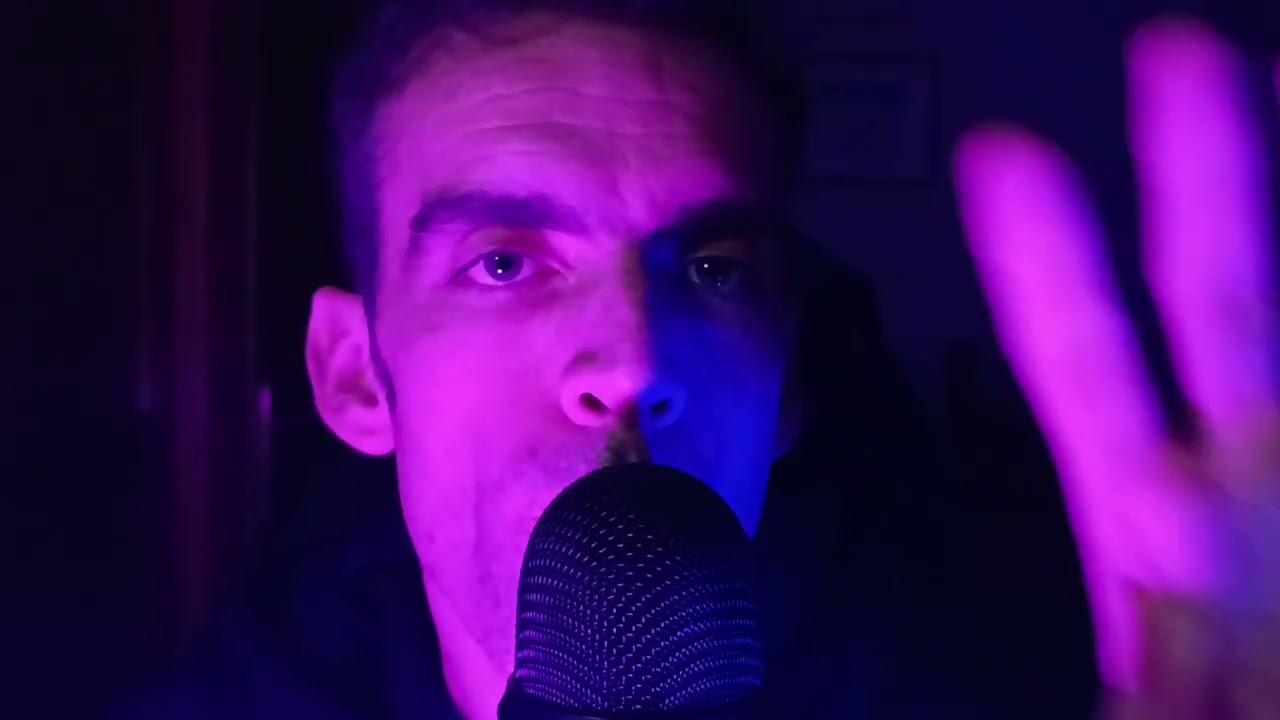 ASMR Bisous , bruits de bouche et visuel...