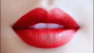 Beautiful Stani Actress Hania Aamir Beautiful Lips Closeup
