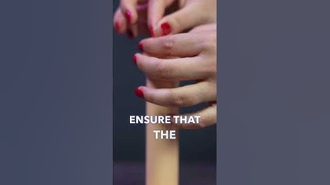 Hoe je een mannelijk condoom correct gebruikt. #YouTubeHealth