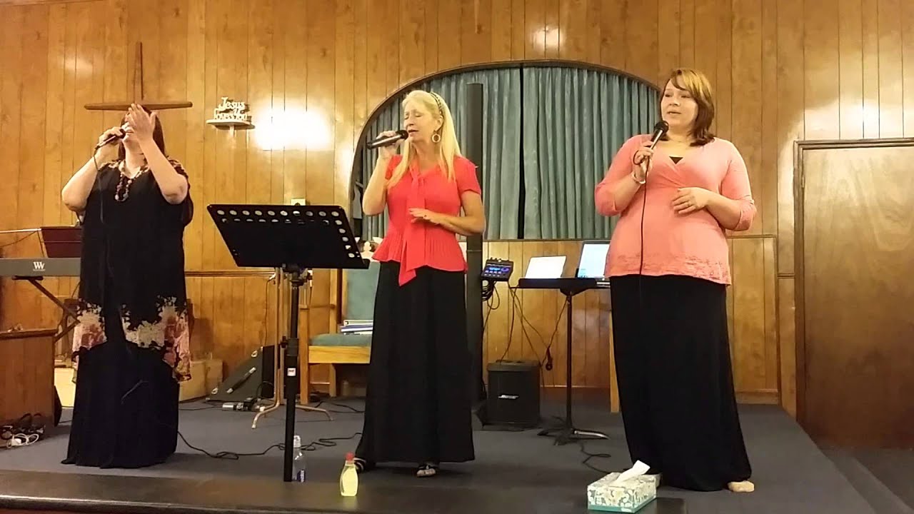 Sweet Beulah land / Battle Cry Singers YouTube