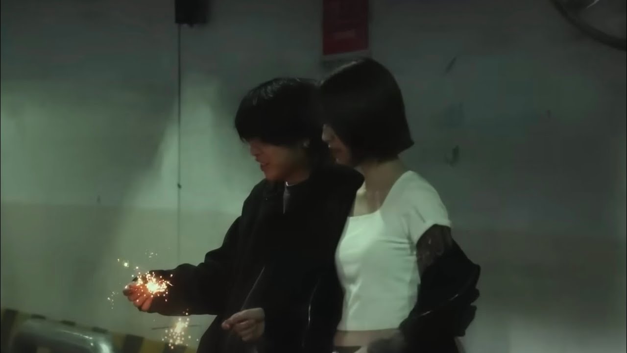 너가 단발이 좀 더 어울렸다면