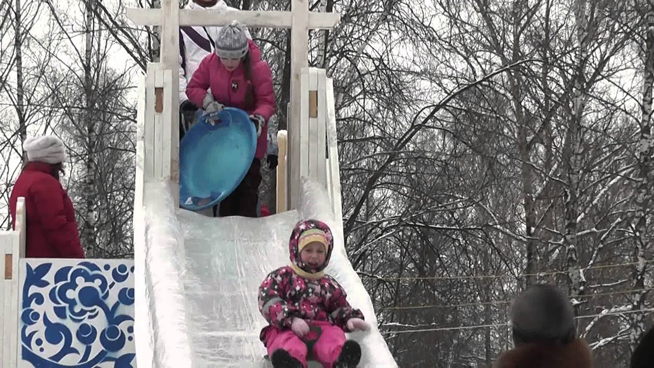 Горка в измайловском парке Горка в измайловском парке