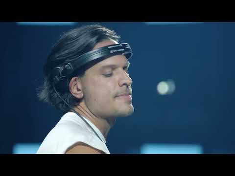 Argy - tiesto ft. Bt - loves Come again (Zarka Remix)
