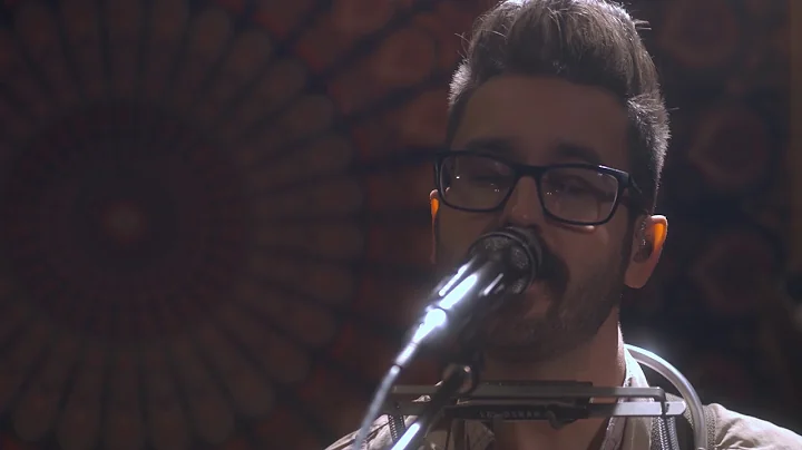 Sean McConnell // Shaky Bridges feat. The McCrary ...