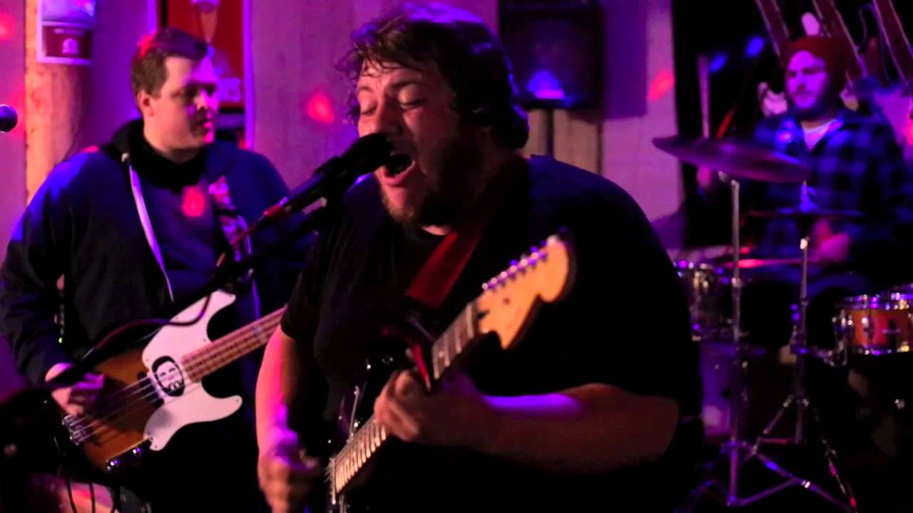 Of Us Giants - "Nova Scotia" (Live at the Grizzly Rock)