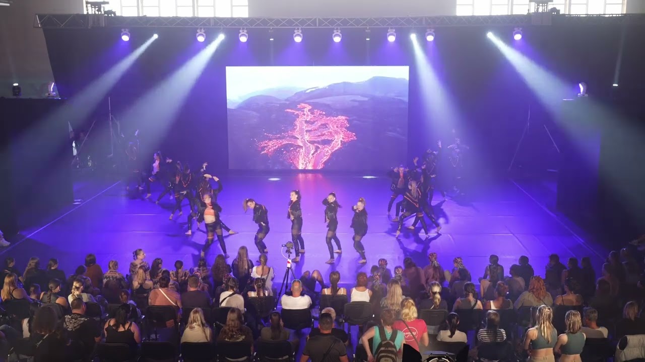 [1st Place] PS Hroch - Orange blood