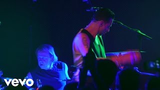 Depeche Mode - Walking In My Shoes (Live At Sxsw 2013)