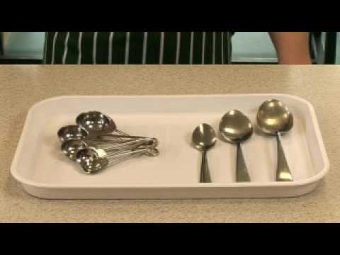 Self-Leveling Measuring Spoons and Cups 