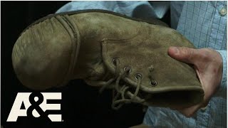 Storage Wars: Darrell and Brandon Score BIG on Popeye Shoes (S2 Flashback) | A&E