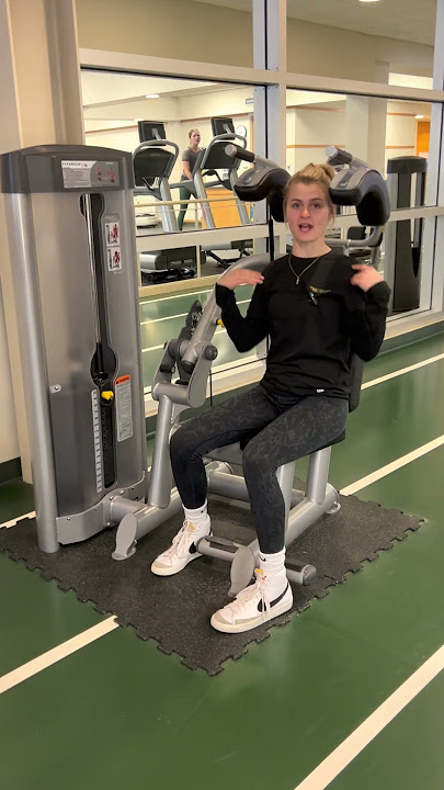 Ab Crunch Machine Trainer Instruction Video