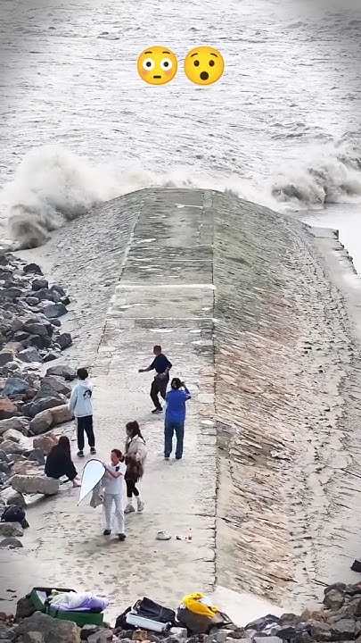 Tsunami videos in hindi