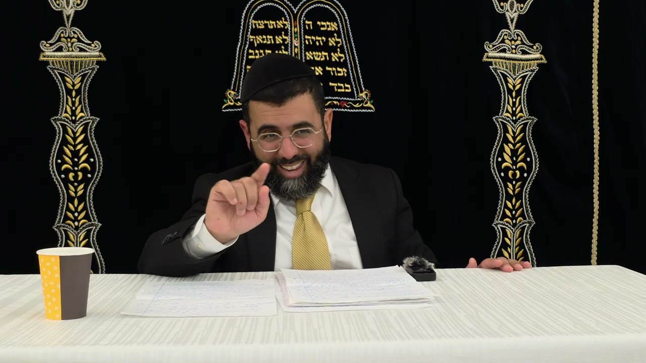 באיזו טבעת מקדשין עגולה? מרובעת? 