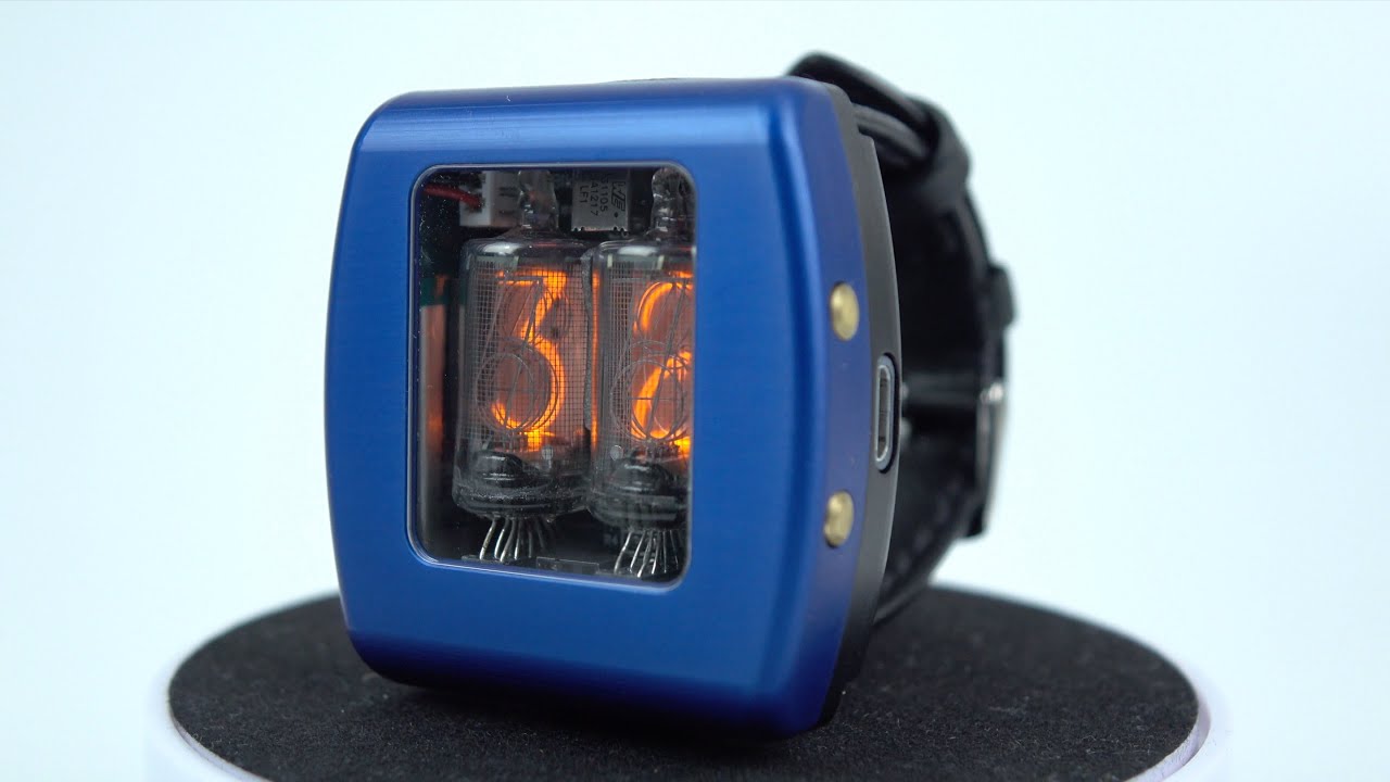 レトロな表示のニキシー管デジタル腕時計 Square Nixie Watch 日本からだと0ドル Cnet Japan