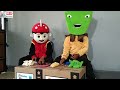 LIFE HACK BOBOIBOY & ADU DU COSPLAY, BoBoiBoy Mematahkan Cara Kupas Salak - VIDEO ALA KHABY LAME