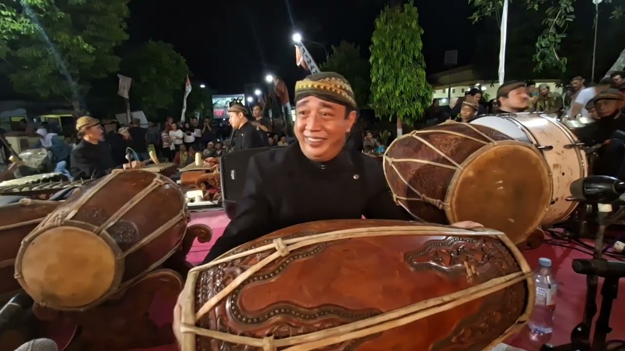 Gending2 Sigrak Sumanak, Ldr Kapidondhong P6