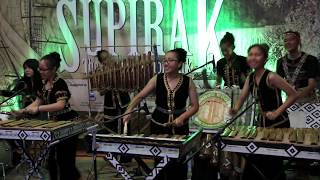 Music by Sabah Bamboo Band