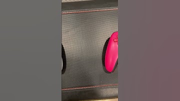 PS5 white vs red controller!! #canada #apple #gaming #sony #playstation #ps5 #trending #video #games