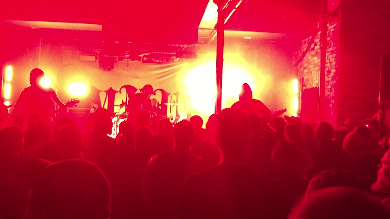 Emmure - Solar Flare Homicide (Live @ Rum Runners, London Music Hall 2018)