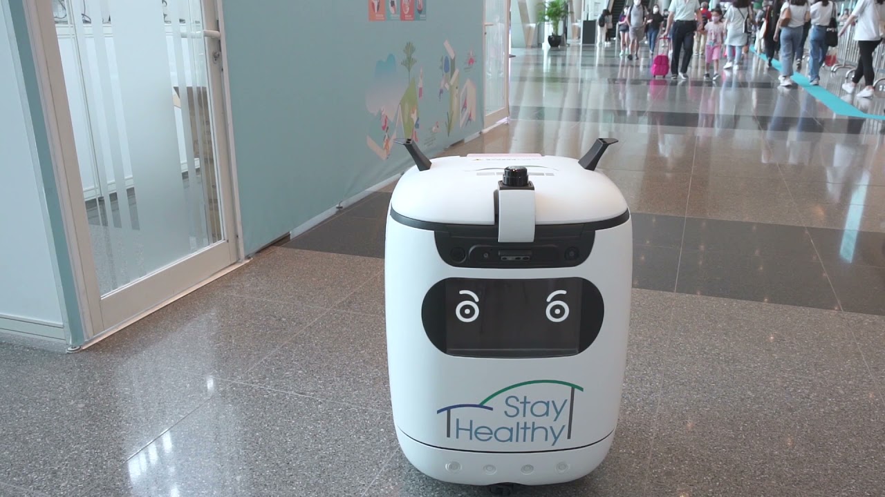 會展中心智能消毒機械人Disinfecting robots at the HKCEC - YouTube