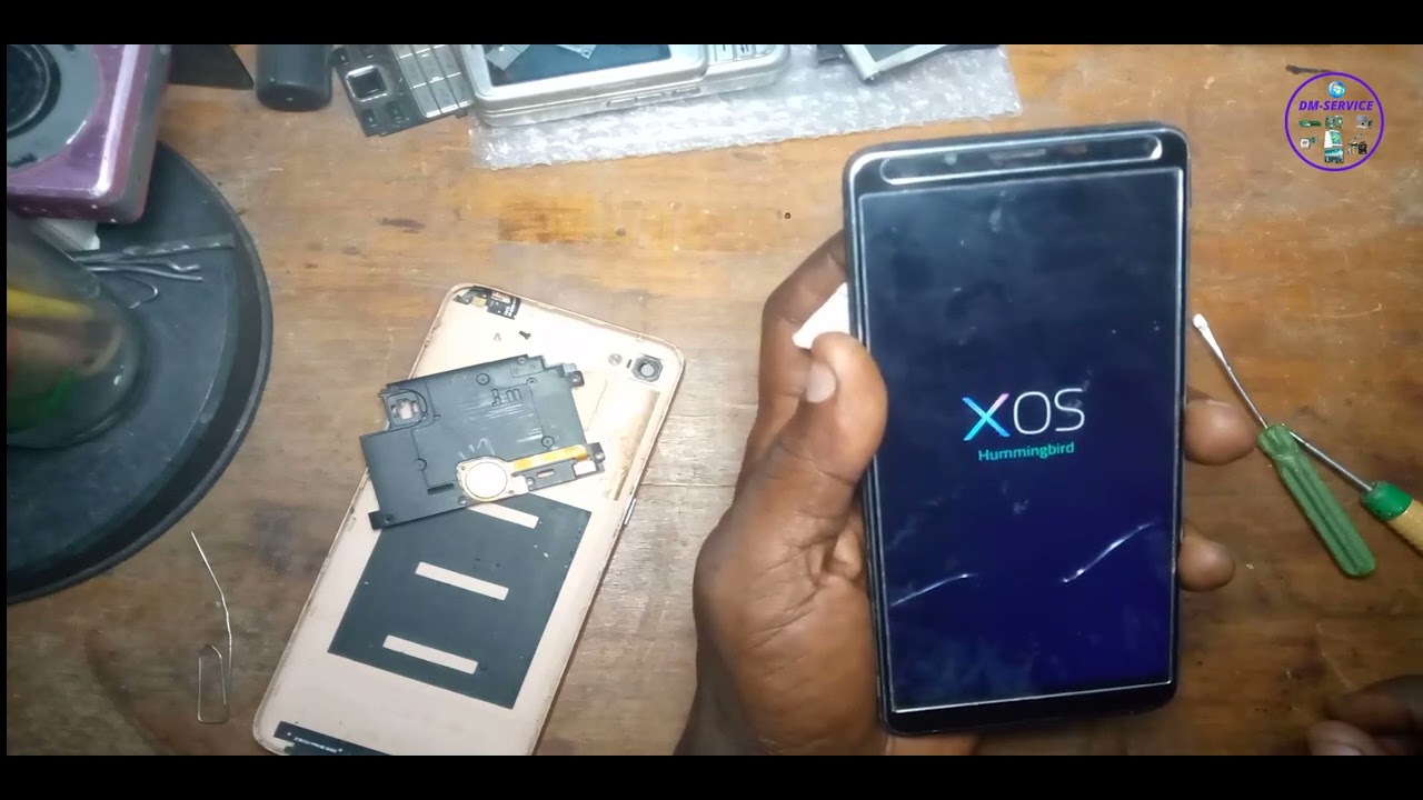 Téléphones Android qui reste bloquer sur le logo Aucune Commande (XOS Hummingbird  Aucune Commande)