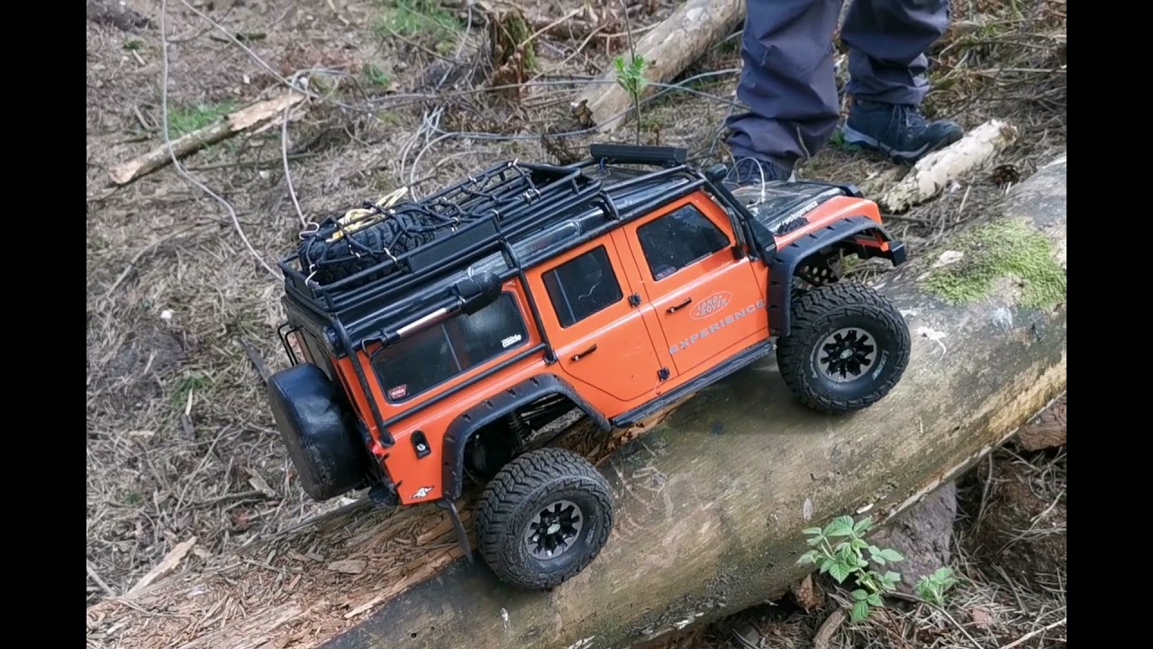 Calais Muir Woods 24/4/21. Landrovers and an American 😂