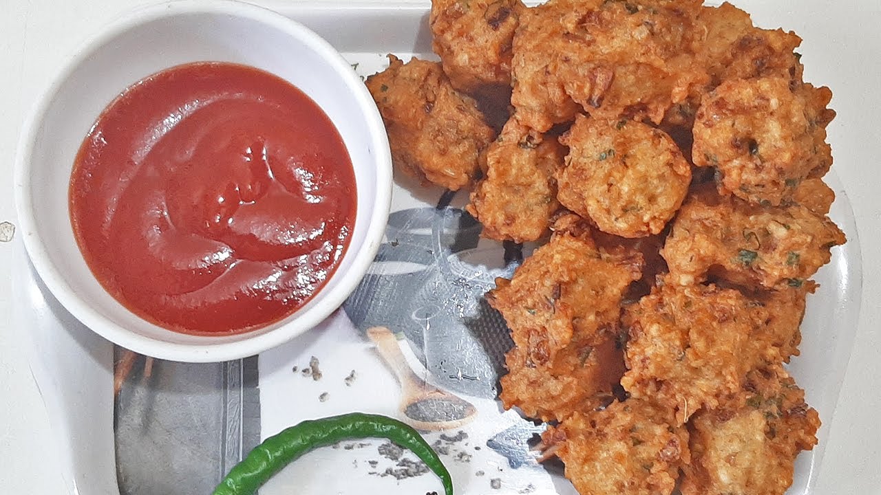 उड़द दाल के स्वादिस्ट पकोड़े घर पर आसानी से बनाये | Quick & Easy Crispy Pakode | Desi Indian Food