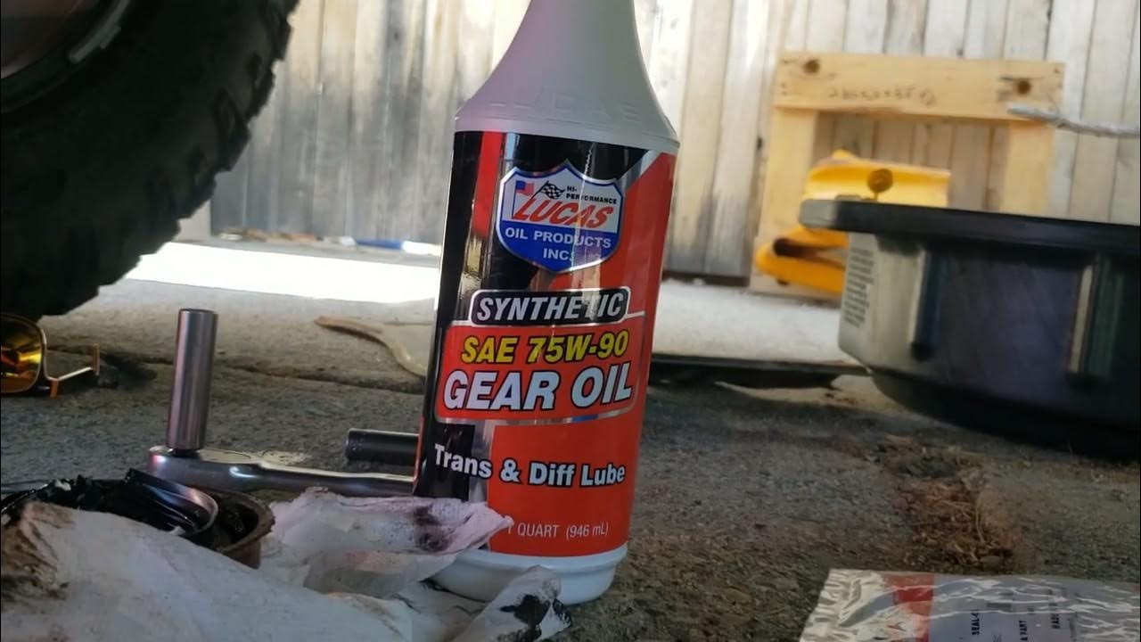 2006 Nissan Titan XE 4x4 - Front Differential Oil Change / Fluid Swap
