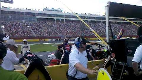 Harvicks green flag pit stop at lap 134