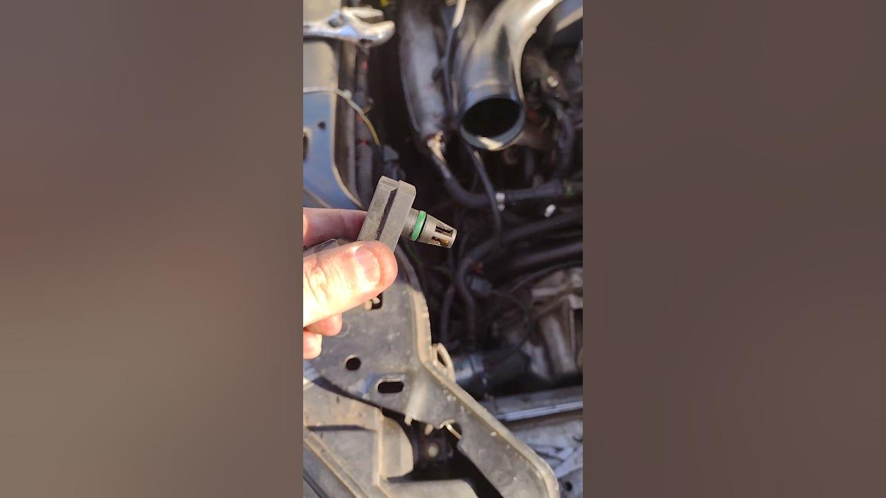 2005 Volvo XC90 boost pressure sensor / IAT/ air temperature sensor