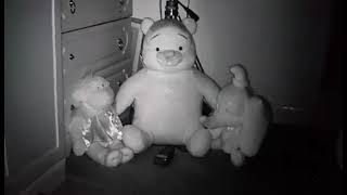 Talking to 👻👻👻 in my bedroom, using my night vision camera 📷 with my EMF.