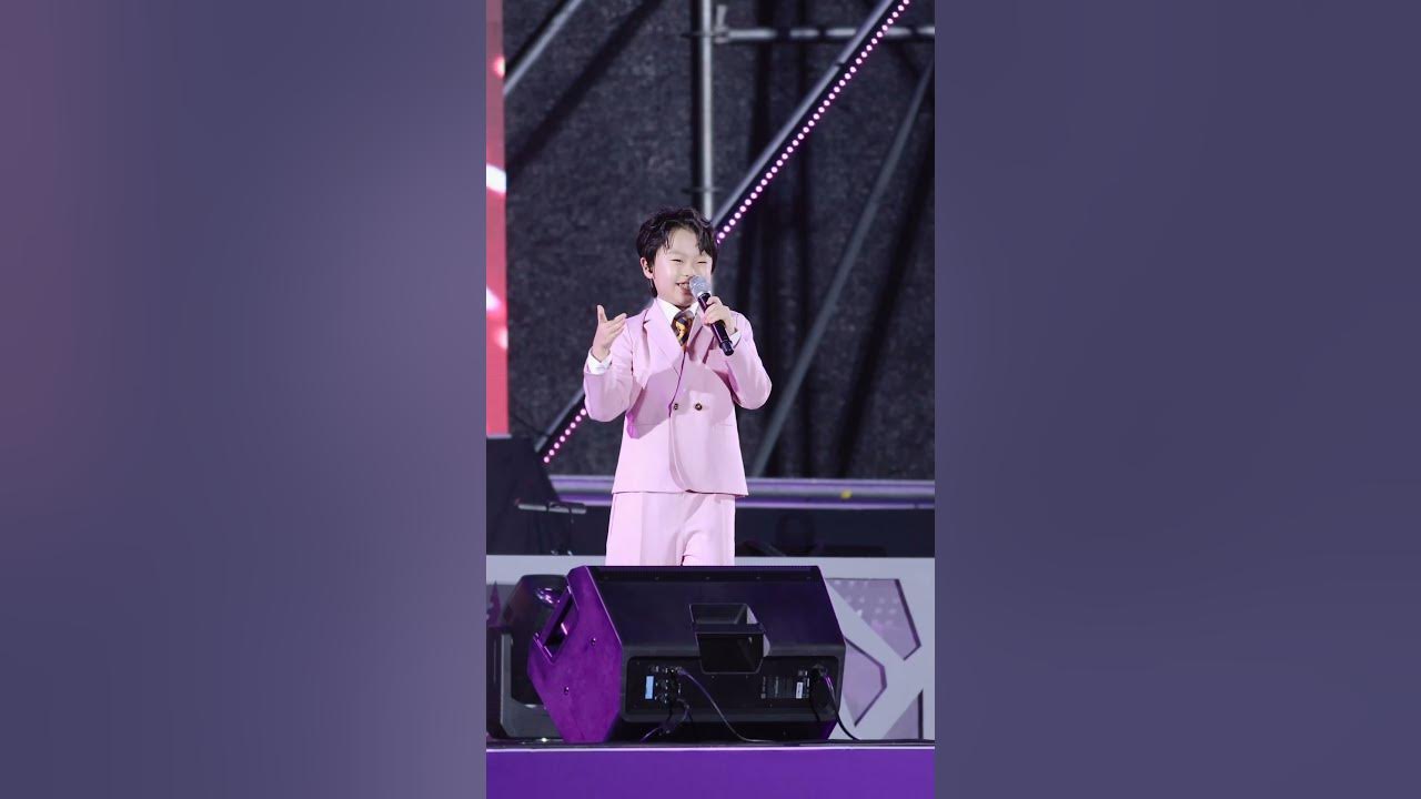 황민호 다음곡은 조용필 선생님의 강원도아리랑 들려 드리겠습니다 황민호 다음곡은 조용필 선생님의 강원도아리랑 들려 드리겠습니다