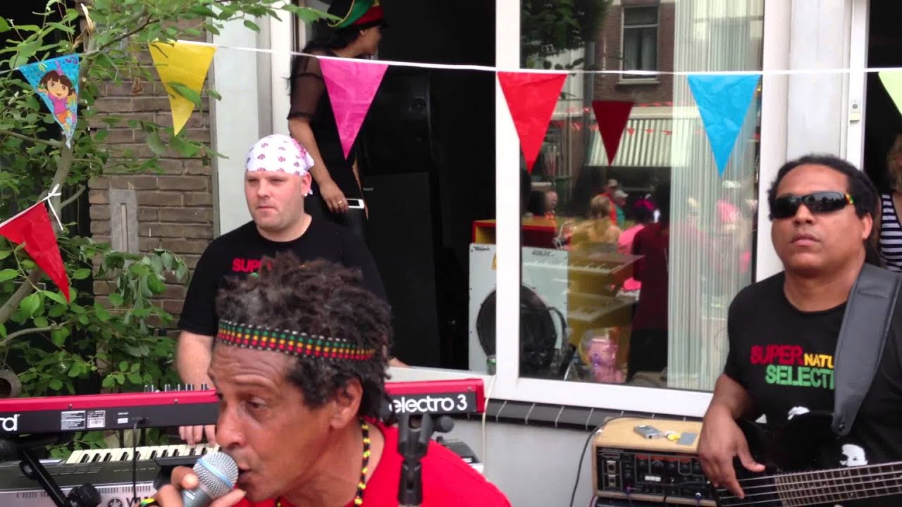 Super Natural Selection Jammin inna Waterstraatje YouTube