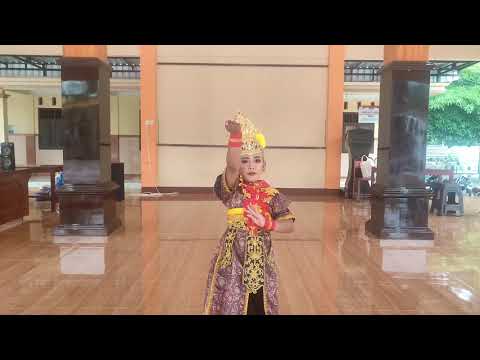 Tari Dewi Bulan