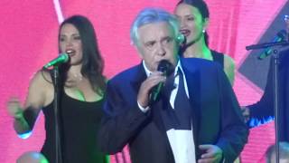 Video thumbnail of "Michel SARDOU (Etre une Femme) LIVE 2018 LYON"