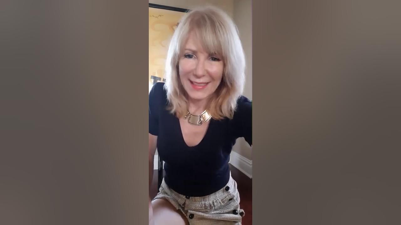 Крейзи кэрол. Crazy carol sings показала фото на отдыхе. Crazy carol kyser. Crazy carol kyser. Крейзи кэрол.