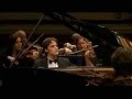 Capture de la vidéo Alessandro Taverna  Chopin Piano Concerto No. 1 In E Minor, Op. 11 (Hallè Orchestra, Sir Mark Elder)