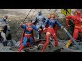 DIAMOND SELECT TOYS TOY FAIR 2020 DC Essentials Dceased - Marvel Batman  black and white - Superman,