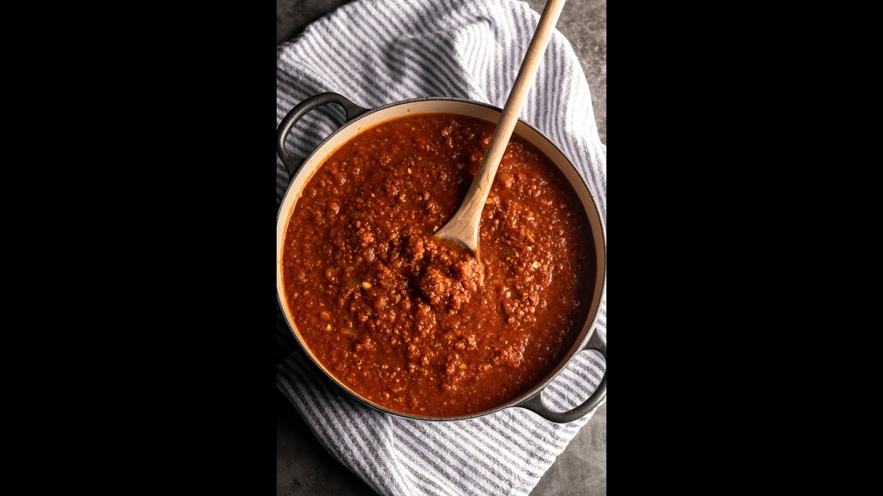 THE MOST DELICIOUS MEAT SAUCE - YouTube