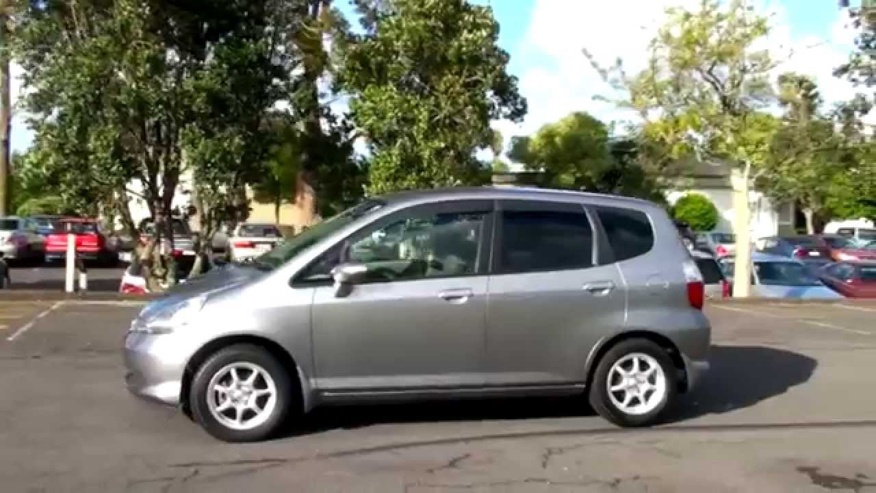 Honda fit 2005
