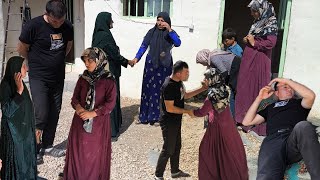 Download Lagu Qubad's betrayal of Shokofeh and Qubad's rejection and Aisha,a nomadic woman,'s sadness for Shokofeh MP3 Download Lagu Qubad's betrayal of Shokofeh and Qubad's rejection and Aisha,a nomadic woman,'s sadness for Shokofeh MP3