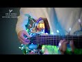 I converted a Christmas tree into a guitar.