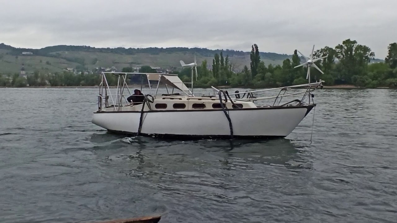 Скорость яхты под мотором