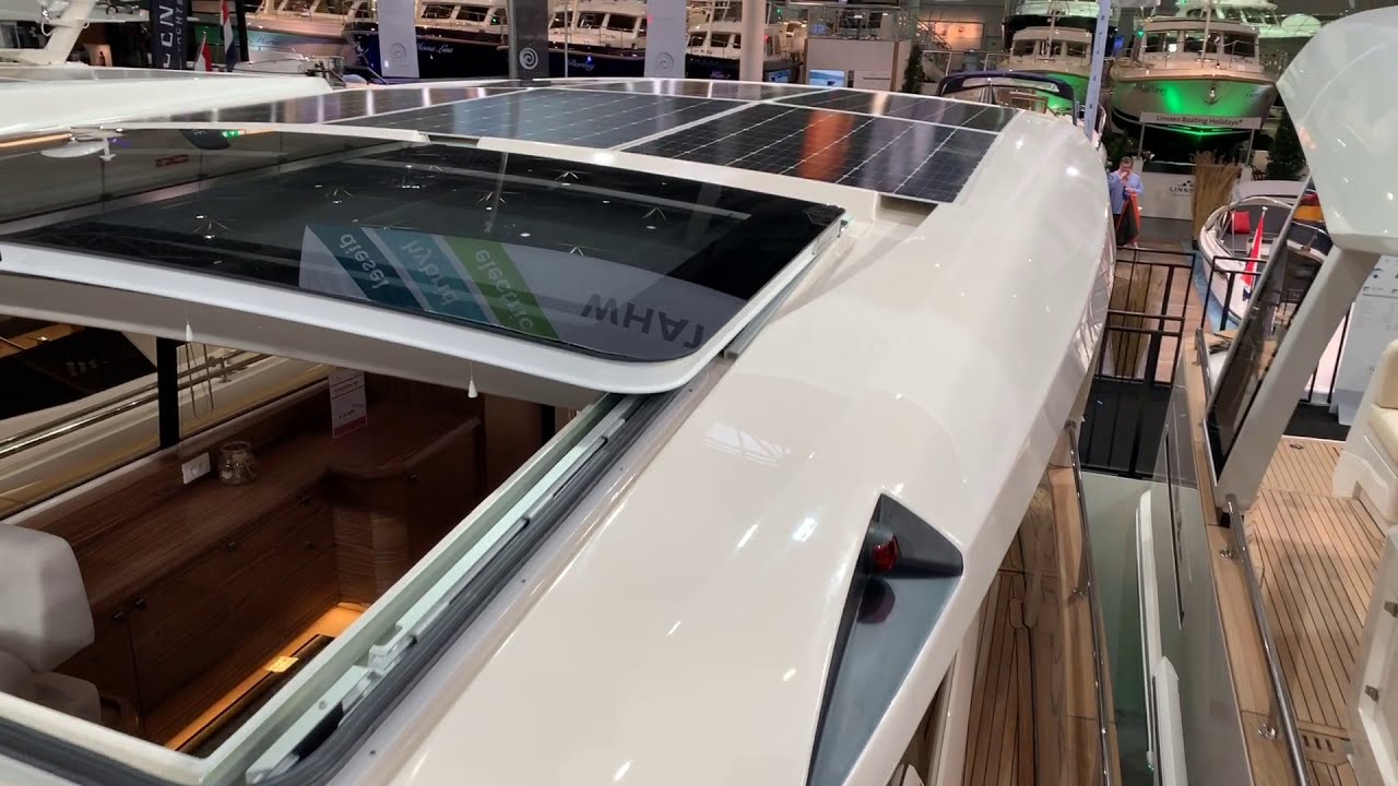 Greenline 40 @ Boot Düsseldorf