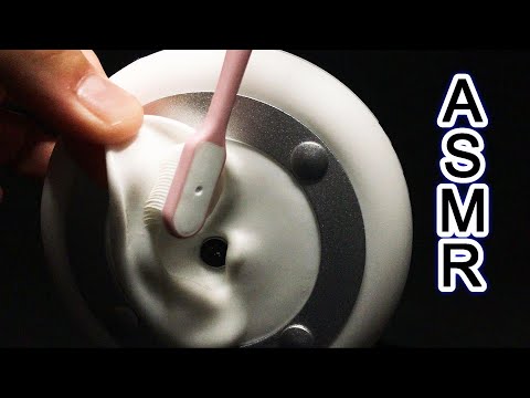 【ASMR】耳の周り耳介をシリコン歯ブラシで雑に耳掃除する音　귓바퀴 청소 　Earflap Cleaning　(No Talking）