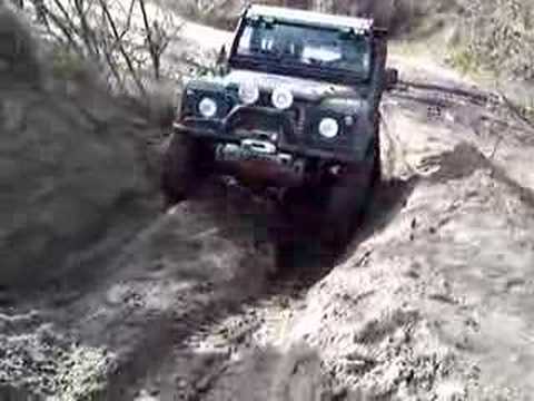 Landrover in axel