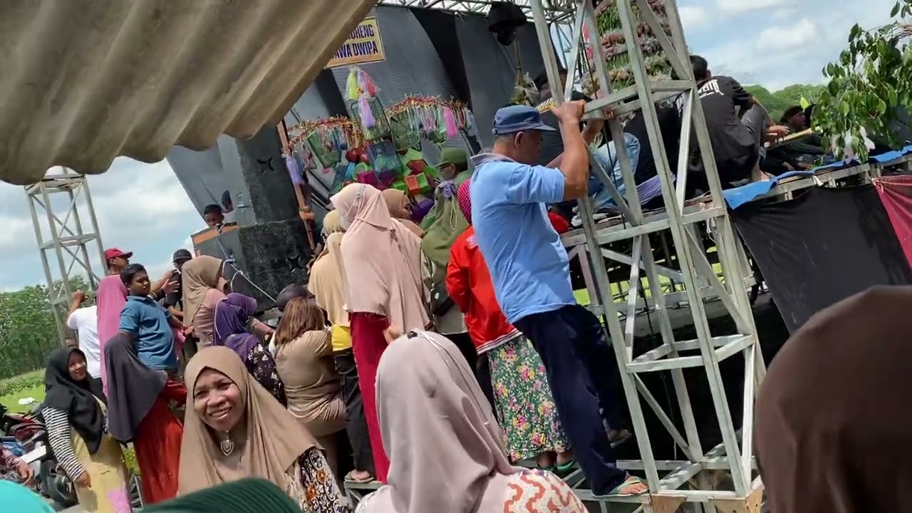 Sedekah bumi Dsn. Kauman, Ds. Bluluk, Kab. Lamongan 