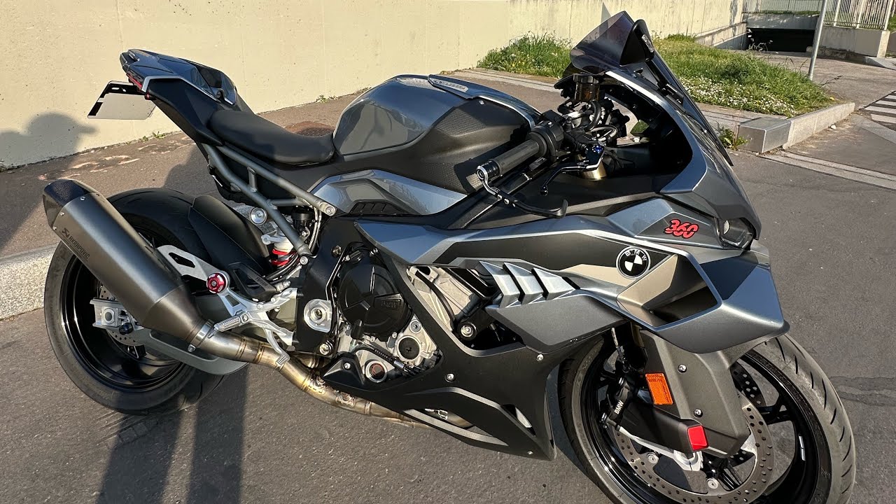 LA NOUVELLE BMW S1000RR 2025 210CH LIGNE AKRAPOVIC FULL TUBE !! DINGUERIE 🏴‍☠️