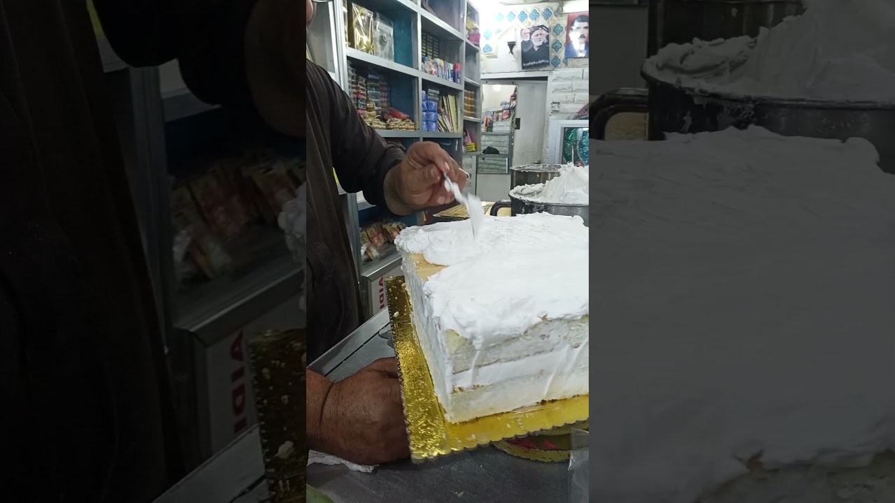 هذه الكيكه الي نزلت طريقة عجنه مقدار ونص ازينه وشوفو مراحل تزيينه