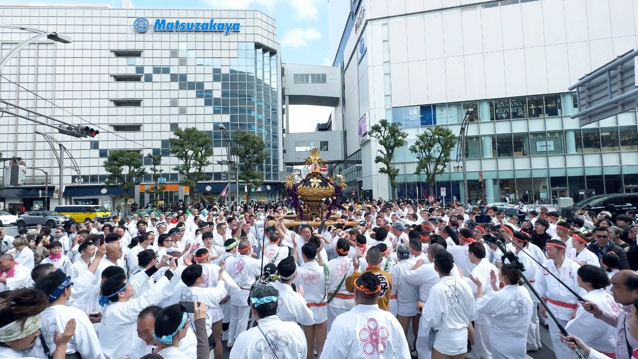 湯島天満宮 梅まつり 神輿渡御　（御徒町駅前･松坂屋･春日通･天満宮･レディース渡御･銅鳥居前･宮入り）