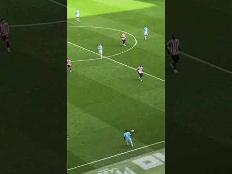 Thumbnail for Haaland Goal v Sunderland ⚽ Perfect Man City team goal